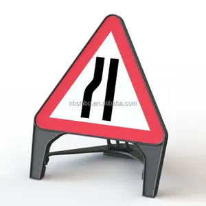 反光塑料定向道路变窄右侧道路工程安全警告标志便携式展示交通锥板