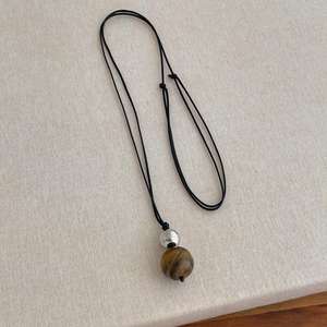 Новое поступление Элегантное длинное ожерелье из смолы очарование Ретро длинный свитер ожерелье для повседневных аксессуаров - Product Image 2