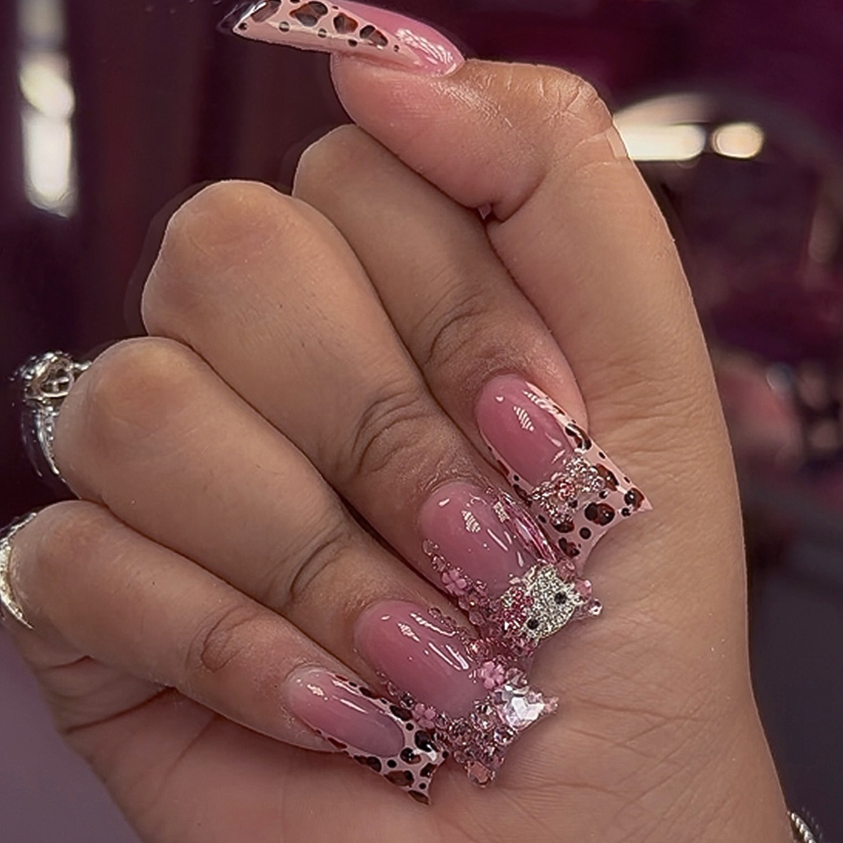 2025 Duck Nails with Pearl Magic