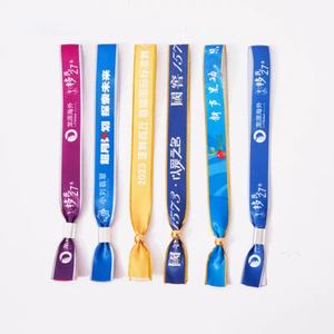 Pulseras Deportivas Ecológicas Resistentes al Agua para Festivales, Suministro de Fábrica, Varios Colores (Negro Morado), Pulseras de Tela de Poliéster/RPET - Product Image 5