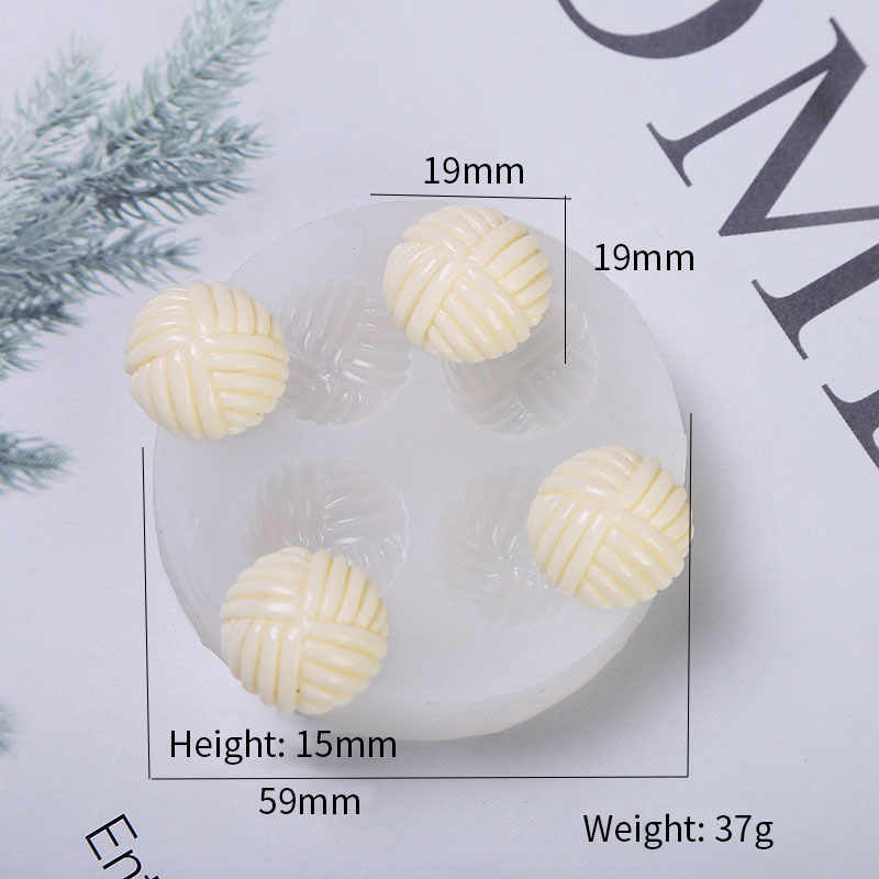 4 Cavity Wool Ball