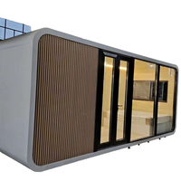 Maison capsule préfabriquée mobile de luxe en acier, structure légère, design moderne, personnalisable pour applications de rangement et de placards