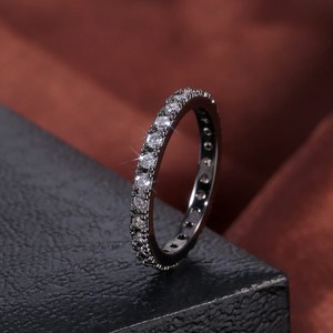 Anello Quadrato con Pietra Arcobaleno, Design Minimalista ed Elegante con Pietra Colorata, Gioiello da Donna per Uso Quotidiano - Product Image 6