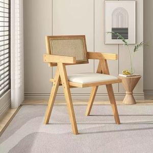 Sillón Moderno de Madera Negra con Asiento y Respaldo de Ratán, Patas Cónicas, Silla de Acento Cómoda - Product Image 2