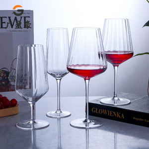 Verre à vin en cristal de luxe à facettes, à pied haut, à rayures verticales, de style nordique et allemand, pour vin rouge et blanc - Product Image 4