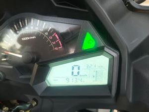 <span class=keywords><strong>Yamaha</strong></span> <span class=keywords><strong>R3</strong></span> Modelo Clásico 400cc, Funciona de Forma Suave, con un Motor Potente y de Alto Rendimiento. - Product Image 6