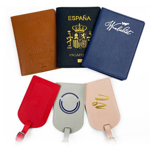 Etiquetas de Equipaje Personalizadas al por Mayor, Etiquetas de Equipaje de Cuero PU Color Bronceado para Viajes, Regalos de Boda para Tripulación y Azafatas - Product Image 2