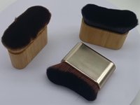 Kuas Makeup Wajah Rambut Sintetis Multi Warna Desain Kontur Tunggal Datar Miring Melengkung Kuas Kabuki untuk Foundation