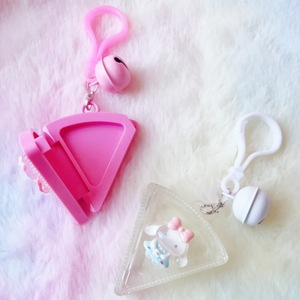 ppwr Cake Shape Cosmetic Container Lip Balm Box Eyeshadow Palette Blush Highlighter Case With Keychain DIY Packaging Custom - Product Image 3