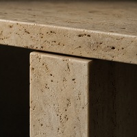 Table à manger en travertin beige haut de gamme avec pieds carrés en pierre, pierre naturelle, travertin naturel, table en travertin massif