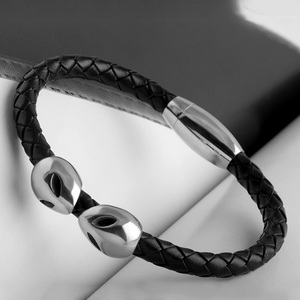2025 nuevas pulseras brazaletes Venta caliente Punk Wind <span class=keywords><strong>Spiderman</strong></span> pulsera de cuero - Product Image 5