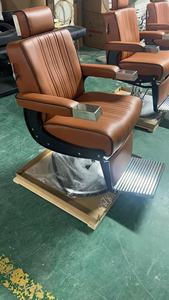 Sillón de <span class=keywords><strong>Barbería</strong></span> Profesional para Hombre, Reclinable, con Rotación de 360 Grados, Altura Ajustable, Construcción de Acero Inoxidable - Product Image 4