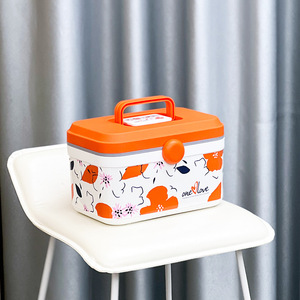 Caja de Almacenamiento de Plástico Rectangular One Love con Compartimento para Medicamentos, Cosméticos y Accesorios de Uñas - Product Image 1