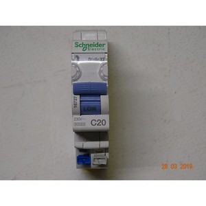 Plc 16727 Duoline <strong>Xe</strong> Auto <strong>Switch</strong> 1p+n 20a C Curve Plu for Warranty Product - Product Image 2