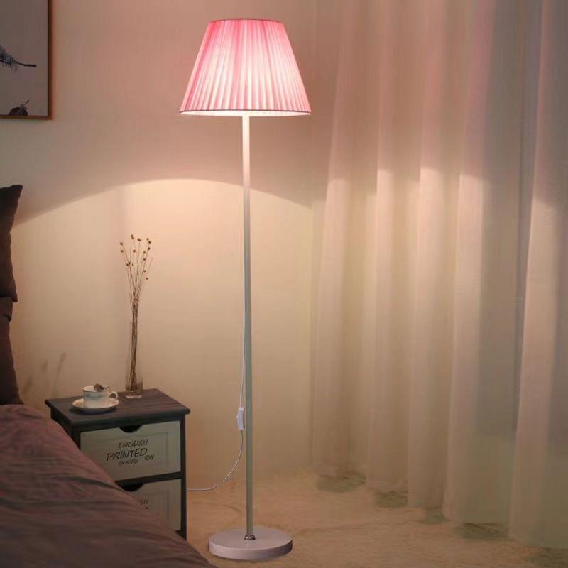 Lampe de sol LED pour hôtel - Abat-jour rose en tissu