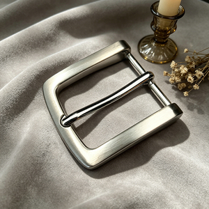 Hebilla de Cinturón Deslizante de Aleación de Zinc Cromado Pulido, Logotipo Grabado Personalizado, Accesorios Metálicos Duraderos para Cinturón de Hombre para el Trabajo - Product Image 6
