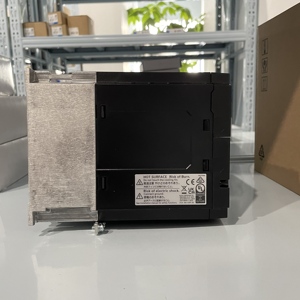 ไดรฟ์ VFD อุตสาหกรรม 480V 3 เฟส 0.75KW รุ่น 3G3MX2-A4007-V2 สำหรับระบบควบคุมปั๊ม - Product Image 3