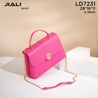 Sacs à main de luxe QAZA 2023 en cuir PU pour femmes, vente en gros, tendance mode, couleur unie, doublure en PVC pour femmes