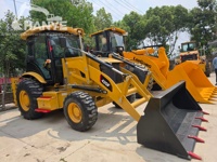 Chargeuse-pelleteuse d'occasion japonaise Cat 420F 4x4 à vendre