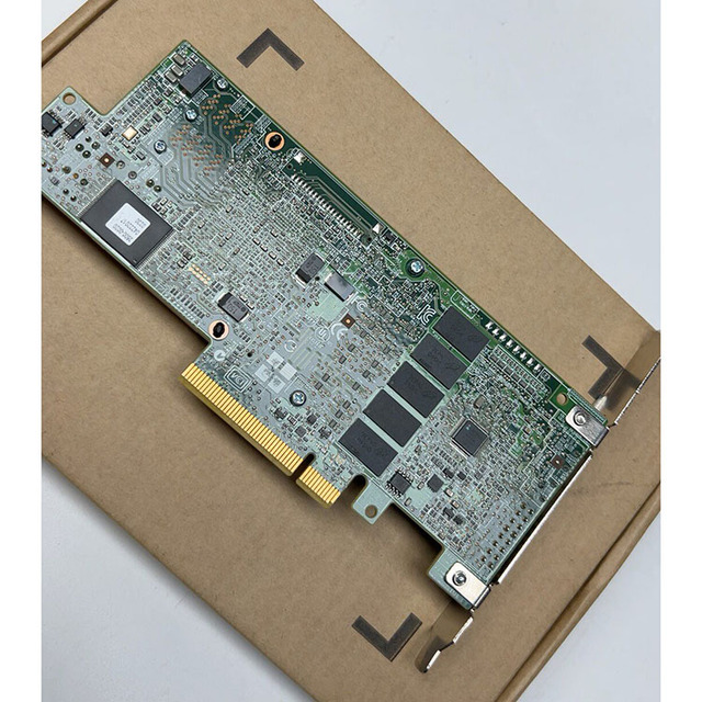 LSI MegaRAID SAS 9361-8i 12Gb/s 8-Port SATA/SAS RAID Controller