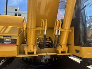 Utilisé pour l'excavatrice 325BL de 25 tonnes de 2020 avec godet de 460L, marteau hydraulique, lignes, moteur, PLC - Product Image 4