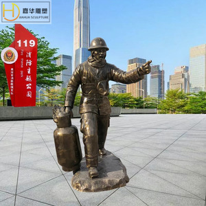 Sculpture de pompier Jiahua en fibre de verre, style bronze, figurine de parc à thème extérieur, faite à la main - Product Image 1