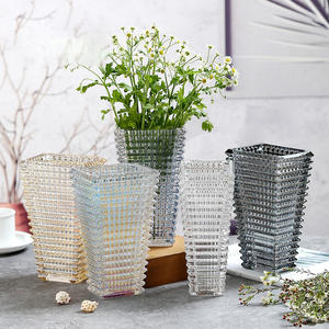 आधुनिक न्यूनतम क्रिस्टल स्ट्रिप्ड ग्लास <span class=keywords><strong>vase</strong></span> शादी घर के सजावट के लिए रंगीन फूल <span class=keywords><strong>vase</strong></span> - Product Image 3