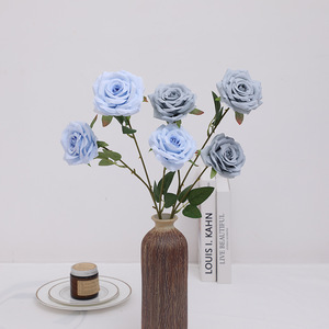 Arreglo de Flores de Seda con 3 Rosas de Diamante, Flores Artificiales Hechas a Mano, Duraderas de 3 a 5 Años, Hermosas y Coloridas para Salón de Bodas - Product Image 5
