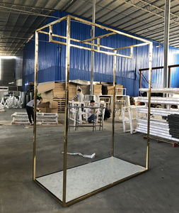 Nhà Máy Bán buôn giá vàng sáng bóng quần áo Wedding Dress Display Rack thép không gỉ Bridal cửa hàng Gown Display Showcase đứng - Product Image 6