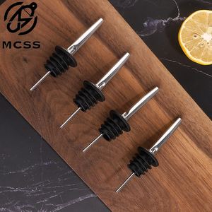 Aksesori <span class=keywords><strong>Bar</strong></span> baja tahan karat penuang botol logam perak dan sumbat untuk anggur merah ramah lingkungan - Product Image 3