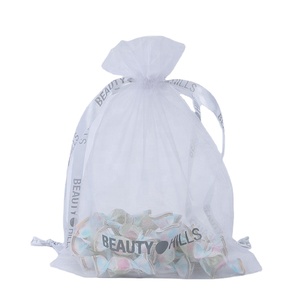 Sacs en organza tendance avec logo personnalisé, pochettes à bijoux, sacs cadeaux à cordon, sacs à bonbons, sacs en organza du Zhejiang pour mariage et fête, vente en gros - Product Image 1