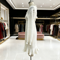 Personnalisé couleur unie automne printemps lâche blanc mignon volants volant coton lin manches longues plissé Mini décontracté femmes robe pour dames