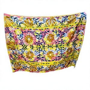 Funda de Sofá Suzani Bordada a Mano, Bordado Floral Tradicional Boho, 100% Algodón, Transpirable, Peso Medio, Decoración del Hogar - Product Image 3
