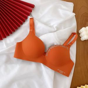 Sujetador de mujer personalizado YLZM #, venta al por mayor, sujetador invisible suave y transpirable con letras en inglés, sujetador de una pieza sin costuras con <span class=keywords><strong>corte</strong></span> láser inalámbrico - Product Image 4