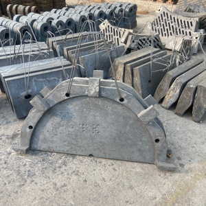 Pièces de rechange de haute qualité pour concasseur à marteaux, pièces de rechange pour machines de concassage minier - Product Image 3