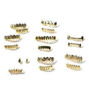 Vente chaude Hip Hop Bijoux Brillant 18K Véritable Plaqué Or Grilles <span class=keywords><strong>pour</strong></span> Dents Personnalisé En Laiton Divers Fine Grillz En Gros - Product Image 3