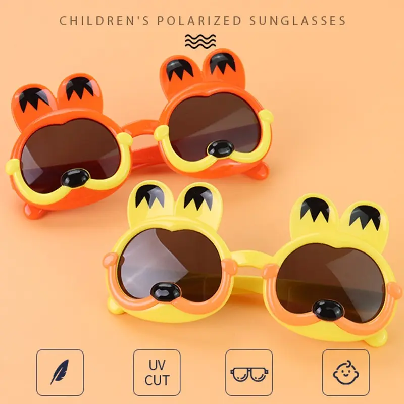 نظارات شمسية للأطفال دائرية من البنات والأولاد مستقطبة مرنة من السيليكون الملونة اللطيفة باللون الكرتوني للبيع بالجملة من المصنع جديد لعام 2024