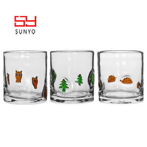 Verres à boire en verre transparents, réutilisables, faits à la main, avec des motifs de dessins animés de Noël SUNYO, adaptés aux aliments et compatibles lave-vaisselle - Product Image 2