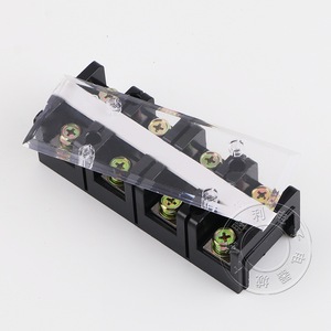 เทอร์มินัลบล็อก Tc-604 60A 4P แบบสกรูพร้อมฝาครอบสำหรับการเชื่อมต่อทางไฟฟ้า - Product Image 1