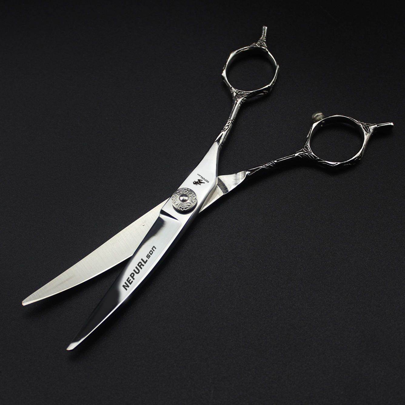 Double courbure de queue