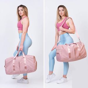 Bolsa de Viaje y Gimnasio Impermeable de Nailon a la Moda para Mujer con Cierres, Elegante Bolsa de Gimnasio - Product Image 6