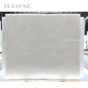 Tostone - Revestimiento <span class=keywords><strong>de</strong></span> Chimenea Clásico y Elegante <span class=keywords><strong>de</strong></span> Mármol Blanco <span class=keywords><strong>Ónix</strong></span> con Repisa para una Decoración Acogedora en la Sala <span class=keywords><strong>de</strong></span> Estar - Product Image 2