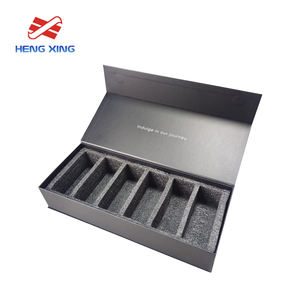 HENGXING Boîte-cadeau de logo personnalisé avec fermeture magnétique et couvercle rabattable Boîte-cadeau magnétique noire de luxe avec insertion EPE - Product Image 3