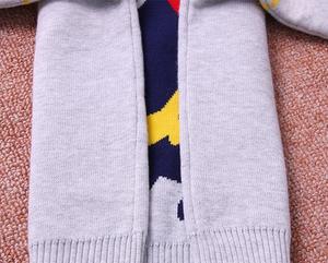 Nouveaux modèles Pull haut en coton tricoté pour bébé garçon, à manches longues, imprimé fantaisie dessin animé, anti-boulochage, écologique, collection hiver - Product Image 5