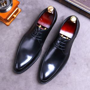 Chaussures en cuir pour hommes, style britannique, formelles et décontractées, grandes tailles, livraison directe pour le commerce international, chaussures en cuir à bout pointu - Product Image 2