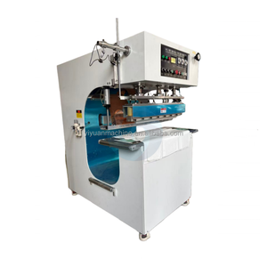 Machine à souder haute fréquence pour membranes PVC, tissus, bâches et toiles, pour couvertures <span class=keywords><strong>de</strong></span> piscines et abris temporaires - Product Image 1