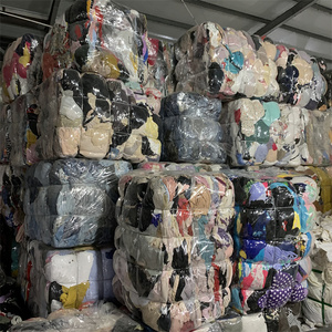 Arcobaleno parsimonioso negozio <span class=keywords><strong>di</strong></span> vestiti fornitore <span class=keywords><strong>all</strong></span>'<span class=keywords><strong>ingrosso</strong></span> usati vestiti balle <span class=keywords><strong>di</strong></span> qualità 2 ° Ukay <span class=keywords><strong>abbigliamento</strong></span> balle - Product Image 5