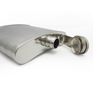 Offres Spéciales <span class=keywords><strong>pot</strong></span> à vin rainuré <span class=keywords><strong>en</strong></span> acier inoxydable <span class=keywords><strong>de</strong></span> haute qualité avec plusieurs gravures <span class=keywords><strong>mini</strong></span> flacons carrés <span class=keywords><strong>de</strong></span> hanche - Product Image 6