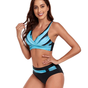 Ensemble de maillot de bain 2 pièces pour femmes 2025, à séchage rapide, respirant, antibactérien, en polyester/nylon, avec logo personnalisé - Product Image 1
