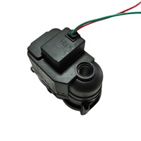 Accessoires de voiture Pièces électriques Moteur d'actionneur de rétroviseur pour K3 K4 K5 Santafe IX35 Une paire